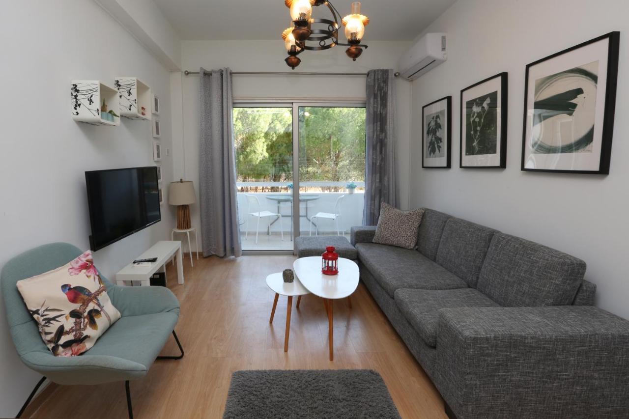 Cozy Holiday Apartment In Larnaca Near Foinikoudes Lárnaca Exterior foto